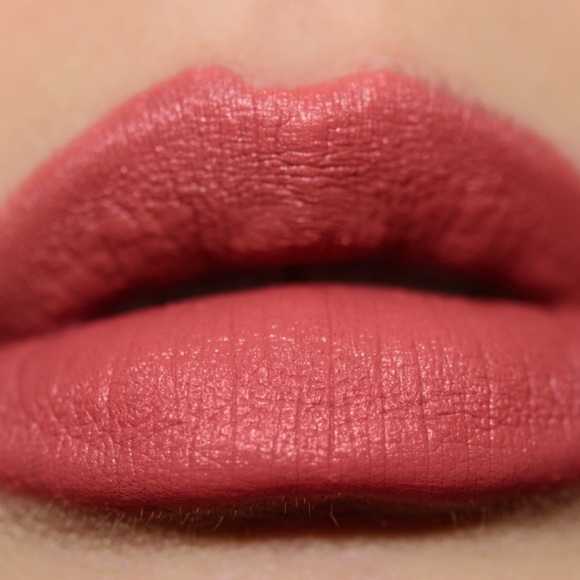 MAC AUTE CUTURE Starring ROSALIA Liquid Lip Colour *NUEZ MOSCADA*/ .17 oz /NIB - Picture 5 of 7